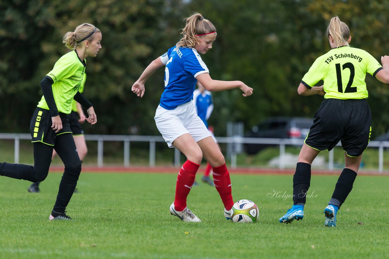 Bild 141 - B-Juniorinnen TSV Schoenberg - Holstein Kiel : Ergebnis: 0:23